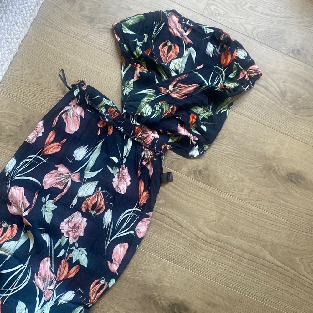 Lulus skirt and tie top set